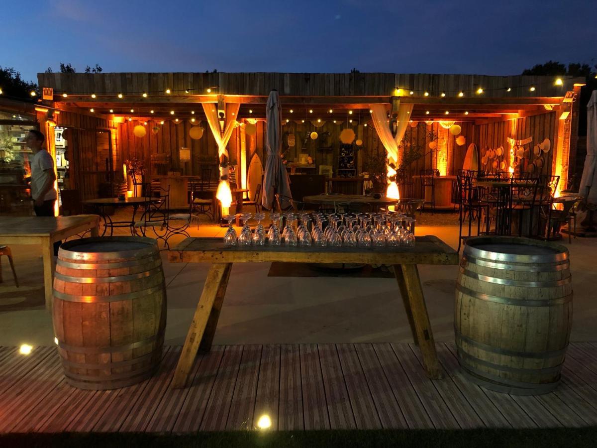 Lodges En Provence - Ecogites & Restaurant Insolites Richerenches Exterior foto